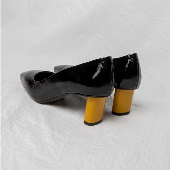 SOLD ❌ NEW L’intervalle Black and yellow high heels - Picture 5 of 7